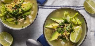 How to Make Chicken Pozole Verde: A Zesty Mexican Stew