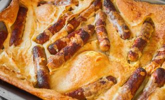 Classic Toad in the Hole: A Simple and Delicious British Recipe