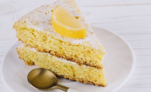 Lemon Sponge Cake That Feels Like Sunshine (Even on a Gloomy Day)