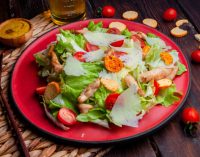 Strawberry Chicken Salad That Actually Feels Like a Meal